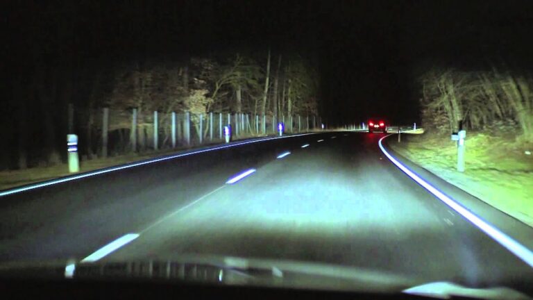 Optimale Scheinwerfer für sichere Nachtfahrten